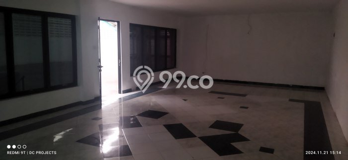 Gudang Kawasan Bisnis Kawasan Pulo Gadung, Luas 621m², Siap Operasional Gudang Kawasan Bisnis Kawasan Pulo Gadung, Luas 621m², Siap Operasional