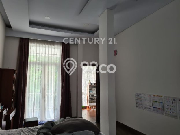 Siap Huni Hunian Elit 5 Kamar di Cempaka Putih Dekat ke Mana Saja Siap Huni Hunian Elit 5 Kamar di Cempaka Putih Dekat ke Mana Saja