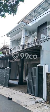 Dijual Rumah Premium dengan Fasilitas Sekitar Lengkap di Cempaka Putih, Jakarta Pusat Dijual Rumah Premium dengan Fasilitas Sekitar Lengkap di Cempaka Putih, Jakarta Pusat