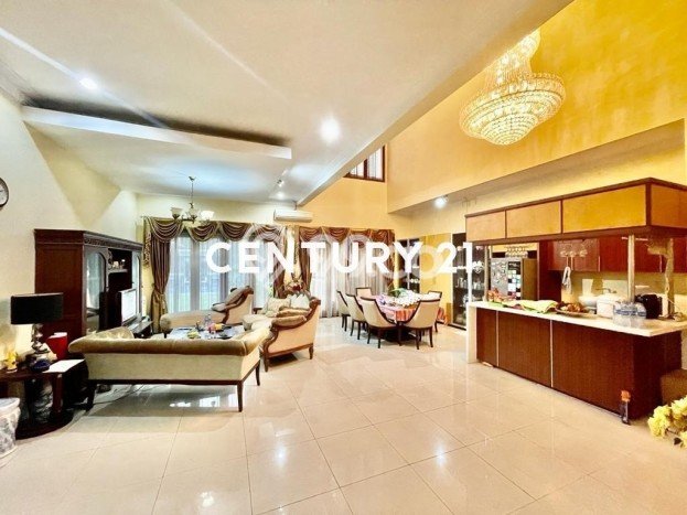 Hot Offer Hunian Mewah Ideal dan Luas di Menteng, Jakarta Pusat Hot Offer Hunian Mewah Ideal dan Luas di Menteng, Jakarta Pusat