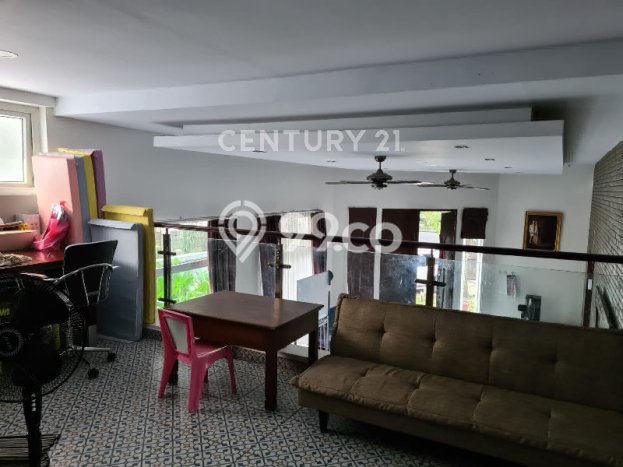 Siap Huni Hunian Elit 5 Kamar di Cempaka Putih Dekat ke Mana Saja Siap Huni Hunian Elit 5 Kamar di Cempaka Putih Dekat ke Mana Saja