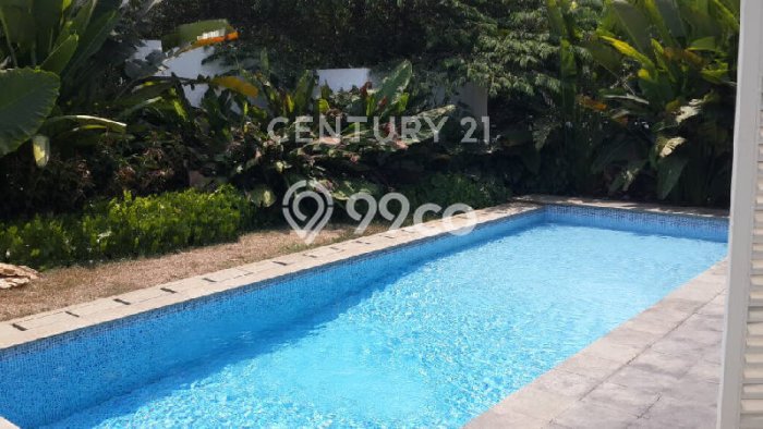 Jual Rumah Mewah Megah Dengan View Eksklusif di Kemang, Jakarta Selatan Jual Rumah Mewah Megah Dengan View Eksklusif di Kemang, Jakarta Selatan