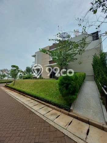 Ready to Use! Luxury House LT 306m2 Desain Elegan di Pantai Indah Kapuk Ready to Use! Luxury House LT 306m2 Desain Elegan di Pantai Indah Kapuk