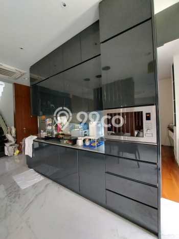 Ready to Use! Luxury House LT 306m2 Desain Elegan di Pantai Indah Kapuk Ready to Use! Luxury House LT 306m2 Desain Elegan di Pantai Indah Kapuk