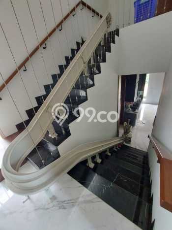 Ready to Use! Luxury House LT 306m2 Desain Elegan di Pantai Indah Kapuk Ready to Use! Luxury House LT 306m2 Desain Elegan di Pantai Indah Kapuk