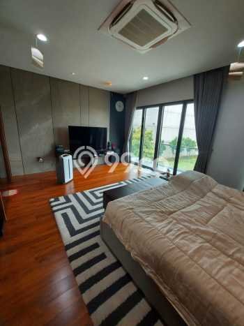 Ready to Use! Luxury House LT 306m2 Desain Elegan di Pantai Indah Kapuk Ready to Use! Luxury House LT 306m2 Desain Elegan di Pantai Indah Kapuk