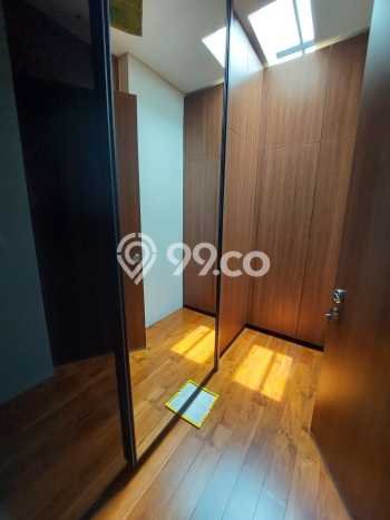 Ready to Use! Luxury House LT 306m2 Desain Elegan di Pantai Indah Kapuk Ready to Use! Luxury House LT 306m2 Desain Elegan di Pantai Indah Kapuk