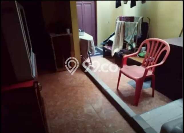 For Sale Hunian Rumah Terawat 7 Kamar di Sektor 3 - Bintaro, Jakarta Selatan For Sale Hunian Rumah Terawat 7 Kamar di Sektor 3 - Bintaro, Jakarta Selatan