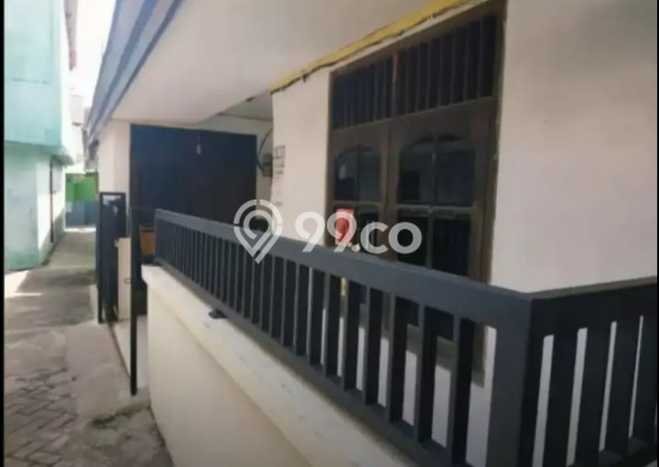 For Sale Hunian Rumah Terawat 7 Kamar di Sektor 3 - Bintaro, Jakarta Selatan For Sale Hunian Rumah Terawat 7 Kamar di Sektor 3 - Bintaro, Jakarta Selatan