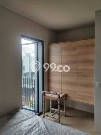 Rumah Minimalis 4 KT di BSD Green Wich Tangerang Full Furnished Rumah Minimalis 4 KT di BSD Green Wich Tangerang Full Furnished