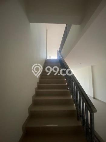 FOR RENT! Ruko di Pantai Indah Kapuk Cocok untuk Bisnis 270m2 FOR RENT! Ruko di Pantai Indah Kapuk Cocok untuk Bisnis 270m2