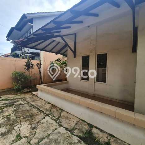 Rumah Mewah LB 300m2 Siap Huni Desain Elegan di Pondok Labu, Jakarta Selatan Rumah Mewah LB 300m2 Siap Huni Desain Elegan di Pondok Labu, Jakarta Selatan