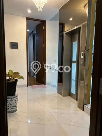 Dijual Rumah Luas Megah Dengan View Eksklusif di Gading Serpong, Tangerang Dijual Rumah Luas Megah Dengan View Eksklusif di Gading Serpong, Tangerang