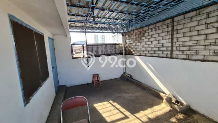 Unit Ruko Dijual di Jakarta Barat LT 180m2 & LB 400m2 Unit Ruko Dijual di Jakarta Barat LT 180m2 & LB 400m2