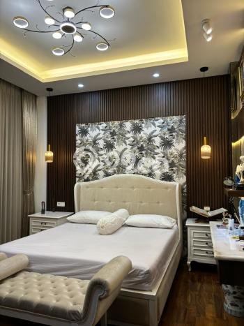 Dijual Rumah Luas Megah Dengan View Eksklusif di Gading Serpong, Tangerang Dijual Rumah Luas Megah Dengan View Eksklusif di Gading Serpong, Tangerang