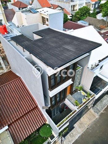 Rumah Luxury Modern Tanpa Renovasi di Pondok Indah Jakarta Selatan Rumah Luxury Modern Tanpa Renovasi di Pondok Indah Jakarta Selatan