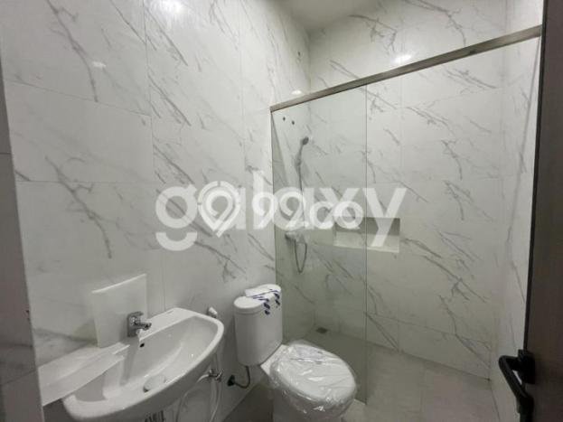 Rumah Strategis Modern Lb 140m2 di Mulyorejo, Surabaya Rumah Strategis Modern Lb 140m2 di Mulyorejo, Surabaya