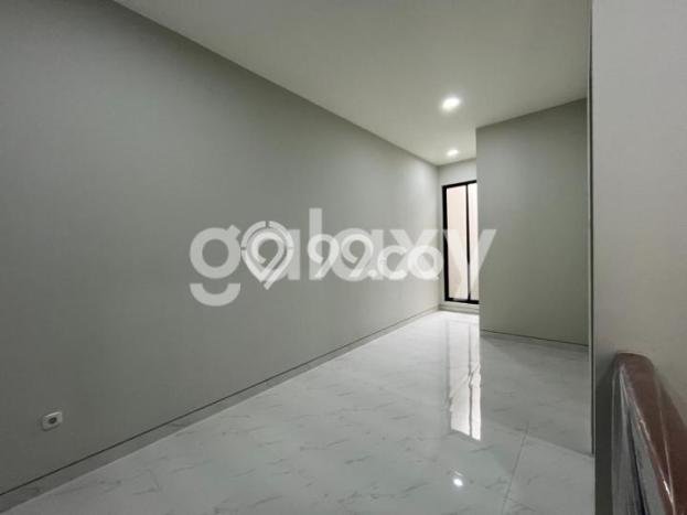 Rumah Strategis Modern Lb 140m2 di Mulyorejo, Surabaya Rumah Strategis Modern Lb 140m2 di Mulyorejo, Surabaya