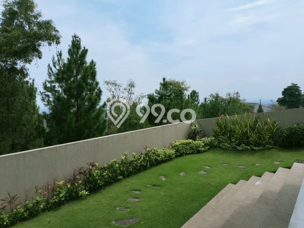 Rumah Eksklusif Dijual LT 371m2 di Pandaan, Pasuruan Rumah Eksklusif Dijual LT 371m2 di Pandaan, Pasuruan