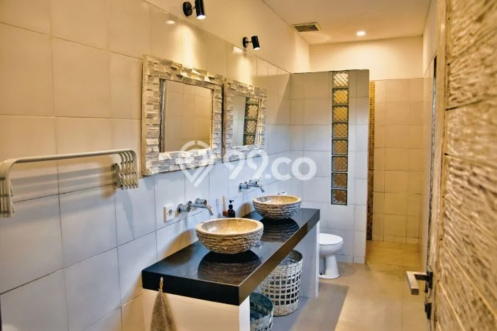 Vila Berkembang Kawasan Ubud, Area 275m2m², Lingkungan Asri Vila Berkembang Kawasan Ubud, Area 275m2m², Lingkungan Asri