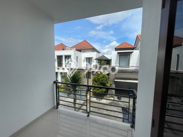 Rumah Elit Modern Siap Huni di Kerobokan Kelod Badung Rumah Elit Modern Siap Huni di Kerobokan Kelod Badung