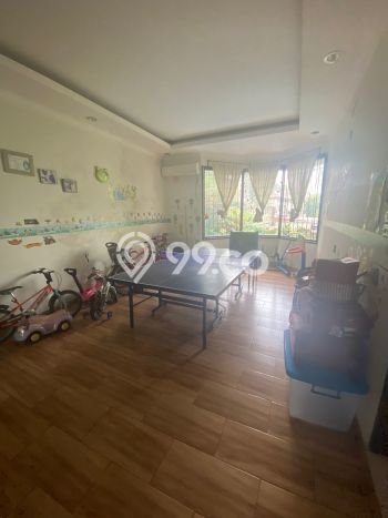 Rumah Luxury Modern Tanpa Renovasi di Kemang Jakarta Selatan Rumah Luxury Modern Tanpa Renovasi di Kemang Jakarta Selatan