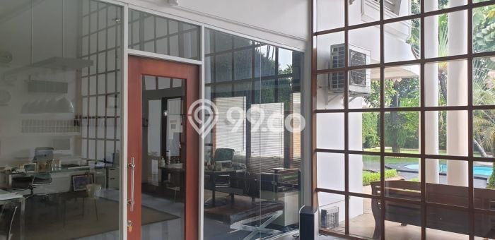 Hunian Super Mewah dengan Akses Paling Strategis di Kemang, Jakarta Selatan Hunian Super Mewah dengan Akses Paling Strategis di Kemang, Jakarta Selatan