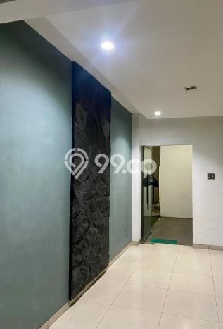 AREA KOMERSIAL! Ruko Disewakan di Kemang, Luas 200m², Akses Utama, Siap Bisnis AREA KOMERSIAL! Ruko Disewakan di Kemang, Luas 200m², Akses Utama, Siap Bisnis