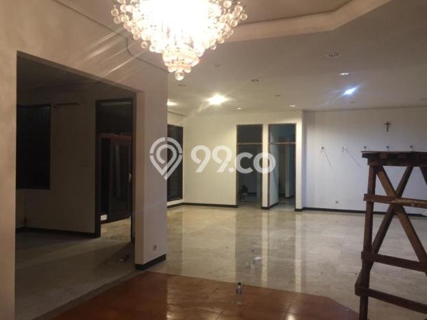 Disewakan Rumah Nyaman LT 680m2 / LB 380m2 di Cipete, Jakarta Selatan Disewakan Rumah Nyaman LT 680m2 / LB 380m2 di Cipete, Jakarta Selatan