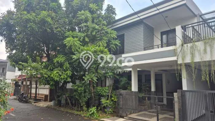 Rumah Mewah LB 120m2 Siap Pakai Desain Elegan di Pondok Pucung, Tangerang Rumah Mewah LB 120m2 Siap Pakai Desain Elegan di Pondok Pucung, Tangerang
