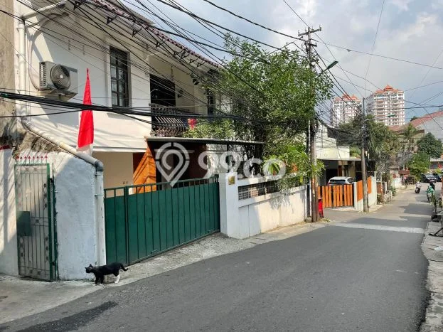 Rumah Eksklusif Siap Huni LT 113m2 di Kebayoran Baru, Jakarta Selatan Rumah Eksklusif Siap Huni LT 113m2 di Kebayoran Baru, Jakarta Selatan