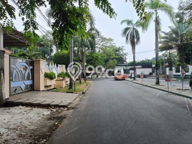 Dijual Rumah Luas Megah Dengan View Eksklusif di Joglo, Jakarta Barat Dijual Rumah Luas Megah Dengan View Eksklusif di Joglo, Jakarta Barat
