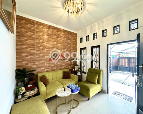 For Sale Hunian Rumah Terawat 5 KT di Tanjung Barat, Jakarta Selatan For Sale Hunian Rumah Terawat 5 KT di Tanjung Barat, Jakarta Selatan