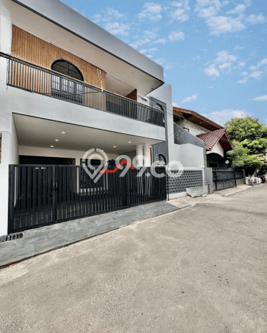 Rumah Elit LB 330m2 Siap Pakai Desain Elegan di Ampera, Jakarta Selatan Rumah Elit LB 330m2 Siap Pakai Desain Elegan di Ampera, Jakarta Selatan