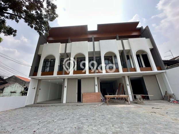 Unit Ruko Dijual di Jagakarsa Jakarta Selatan Luas Bangunan 200m2 Unit Ruko Dijual di Jagakarsa Jakarta Selatan Luas Bangunan 200m2