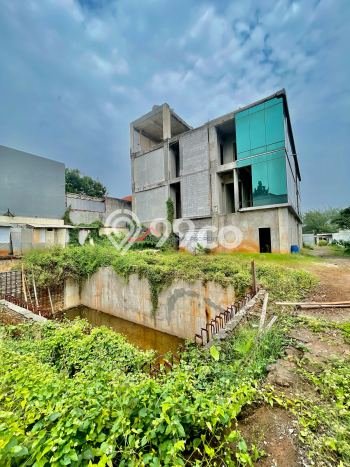 Hunian Mewah Dijual LT 1890m2 di Cilandak, Jakarta Selatan Hunian Mewah Dijual LT 1890m2 di Cilandak, Jakarta Selatan