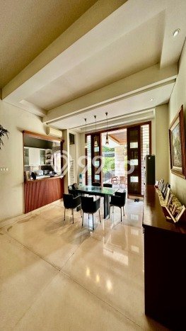 Hunian Eksklusif Dijual LT 8200m2 di Cilandak, Jakarta Selatan Hunian Eksklusif Dijual LT 8200m2 di Cilandak, Jakarta Selatan