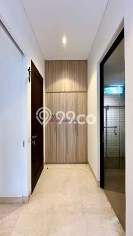 Hunian Elit LB 500m2 Siap Huni Desain Elegan di Pejaten, Jakarta Selatan Hunian Elit LB 500m2 Siap Huni Desain Elegan di Pejaten, Jakarta Selatan