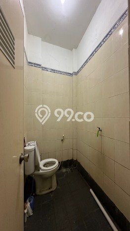 Unit Ruko Dijual di Jakarta Selatan LT 102m2 & LB 150m2 Unit Ruko Dijual di Jakarta Selatan LT 102m2 & LB 150m2