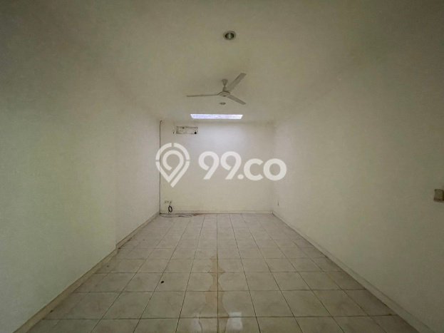 Rumah Mewah LB 500m2 Siap Huni Desain Elegan di Kemang, Jakarta Selatan Rumah Mewah LB 500m2 Siap Huni Desain Elegan di Kemang, Jakarta Selatan