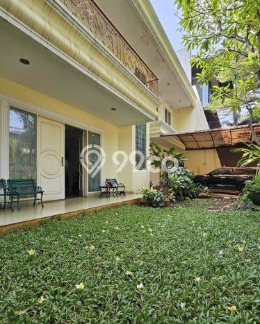 Rumah Mewah Siap Huni LT 467m2 di Kebayoran Baru, Jakarta Selatan Rumah Mewah Siap Huni LT 467m2 di Kebayoran Baru, Jakarta Selatan