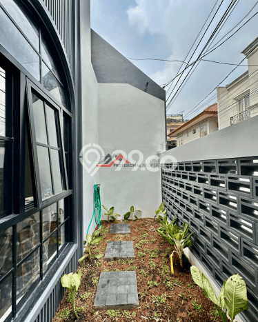 Rumah Elit LB 330m2 Siap Pakai Desain Elegan di Ampera, Jakarta Selatan Rumah Elit LB 330m2 Siap Pakai Desain Elegan di Ampera, Jakarta Selatan
