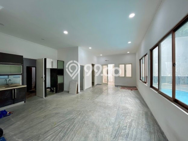Rumah Luxury Modern Tanpa Renovasi di Kemang Jakarta Selatan Rumah Luxury Modern Tanpa Renovasi di Kemang Jakarta Selatan