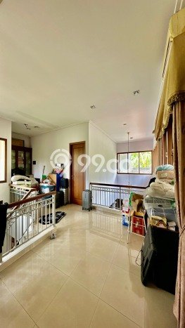 Rumah Elit Modern Tanpa Renovasi di Lebak Bulus Jakarta Selatan Rumah Elit Modern Tanpa Renovasi di Lebak Bulus Jakarta Selatan