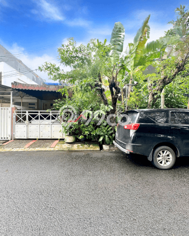 Rumah Mewah LB 133m2 Siap Pakai Desain Elegan di Pondok Indah, Jakarta Selatan Rumah Mewah LB 133m2 Siap Pakai Desain Elegan di Pondok Indah, Jakarta Selatan