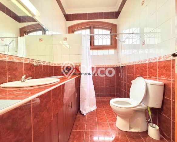 Disewakan! Rumah 3 Kamar Tidur &
2 Kamar Mandi di Ampera, Jakarta Selatan Disewakan! Rumah 3 Kamar Tidur &
2 Kamar Mandi di Ampera, Jakarta Selatan