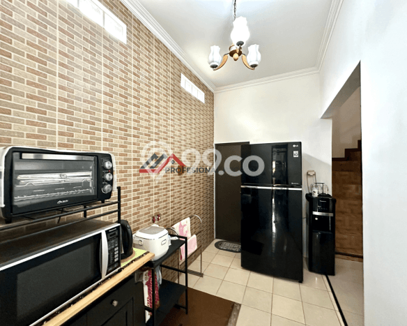 For Sale Hunian Rumah Terawat 5 KT di Tanjung Barat, Jakarta Selatan For Sale Hunian Rumah Terawat 5 KT di Tanjung Barat, Jakarta Selatan