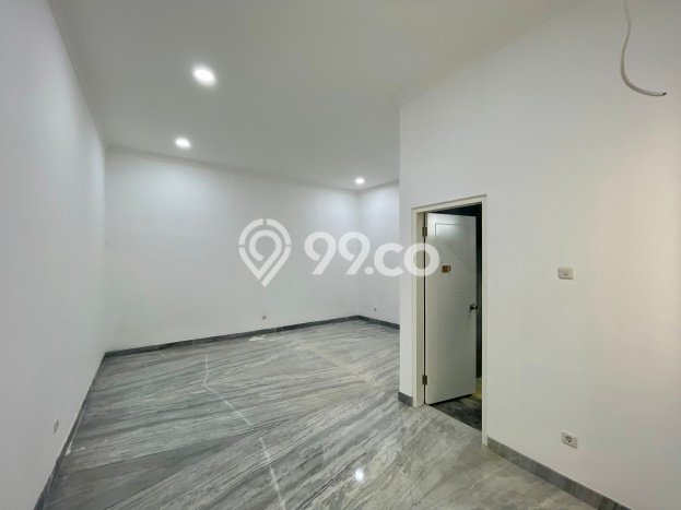 Rumah Luxury Modern Tanpa Renovasi di Kemang Jakarta Selatan Rumah Luxury Modern Tanpa Renovasi di Kemang Jakarta Selatan