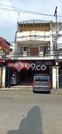 For Sale! Luxury House LT 159m2 Desain Elegan di Tomang For Sale! Luxury House LT 159m2 Desain Elegan di Tomang