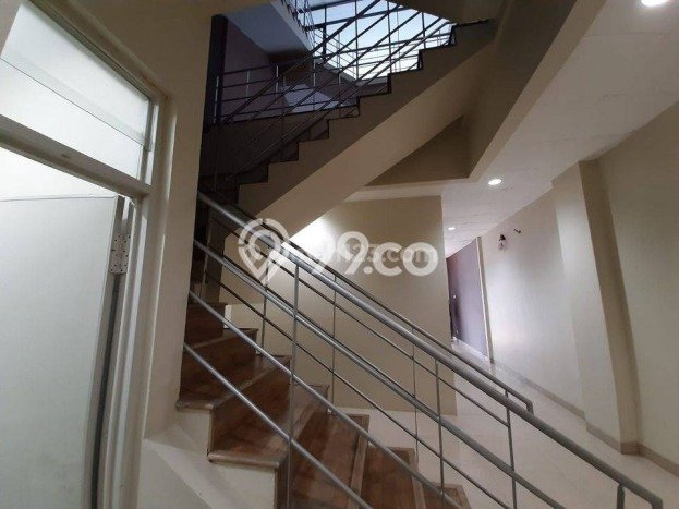 Komersial Dijual di Tangerang LT 68m2 & LB 135m2 Lokasi Terbaik! Komersial Dijual di Tangerang LT 68m2 & LB 135m2 Lokasi Terbaik!